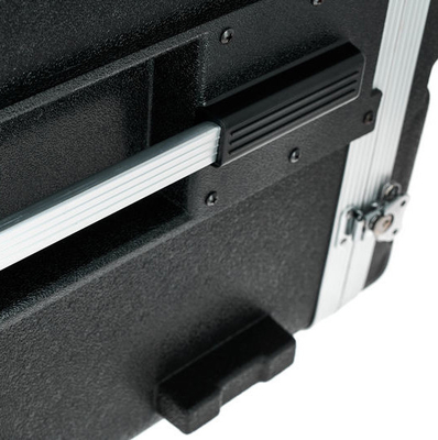 Amplifikatörler 19&quot; 6u Arabalı Ve Tekerlekli Rack Flight Case